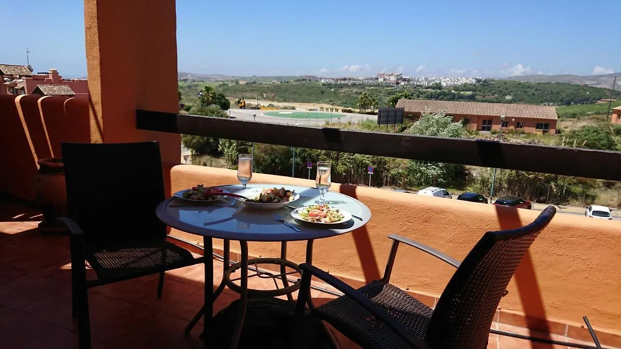 Casares Del Sol Penthouse Apartamento