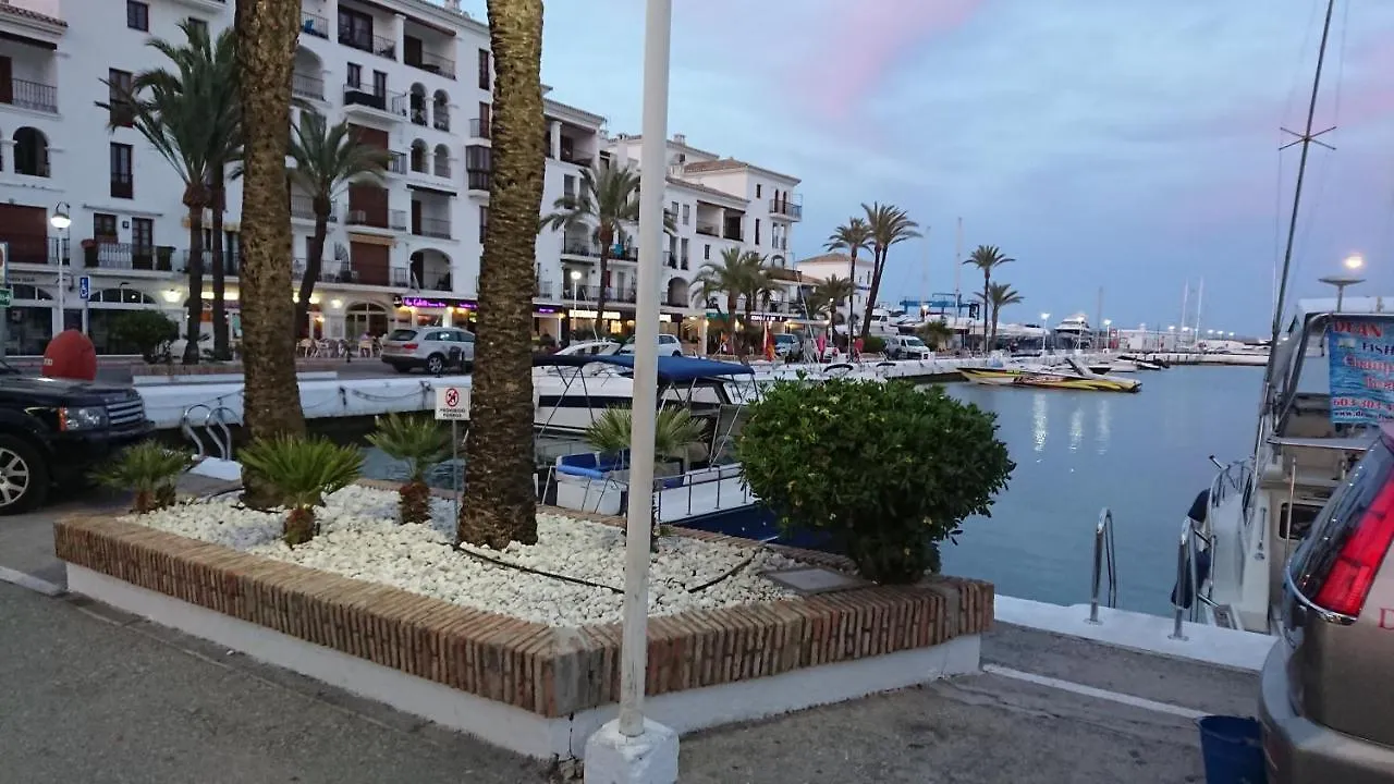 Casares Del Sol Penthouse Apartamento Espanha